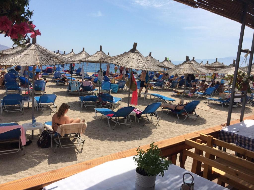 Oaspeți care stau la Zero Zero Apartments Sarande