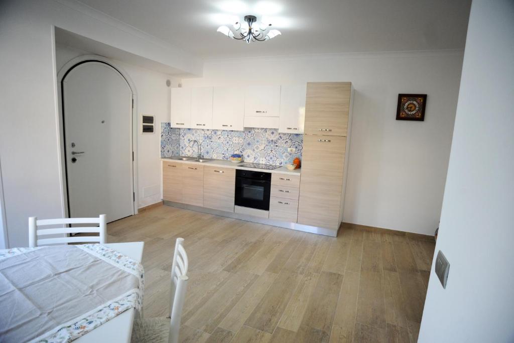 A due passi dalla costiera - 12