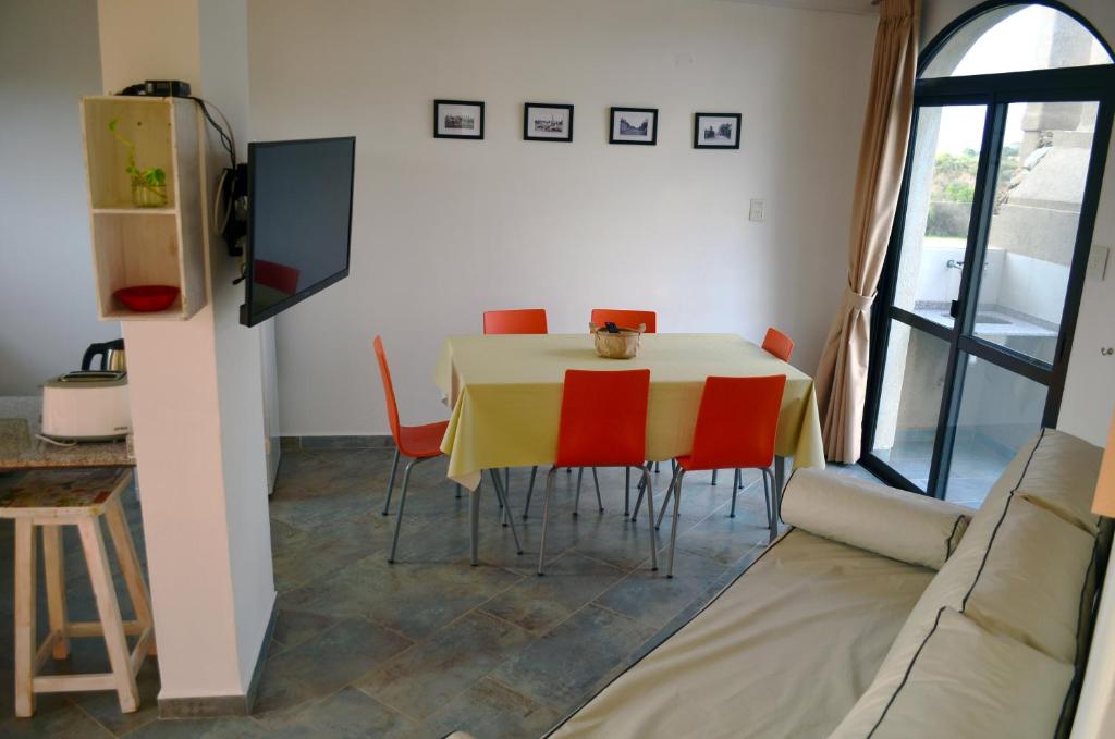 Rio y Piedras - Apartamento - Planta Baja