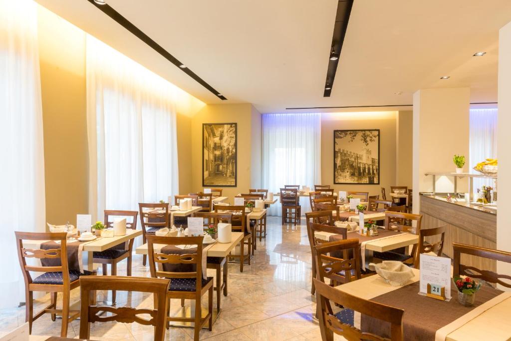 Restaurace v ubytování Hotel Pace