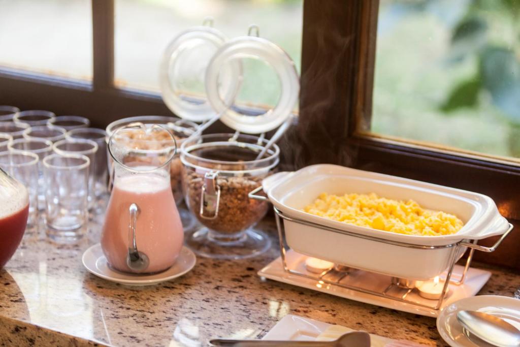  Pousada Quatro Estacoes