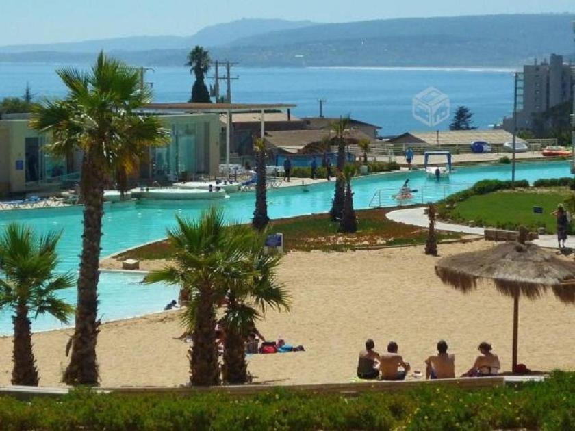 Bazén v ubytování Departamento Laguna Vista Algarrobo nebo v jeho okolí