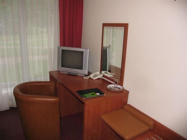 TV a/nebo společenská místnost v ubytování Hotel Ode Self Check-In