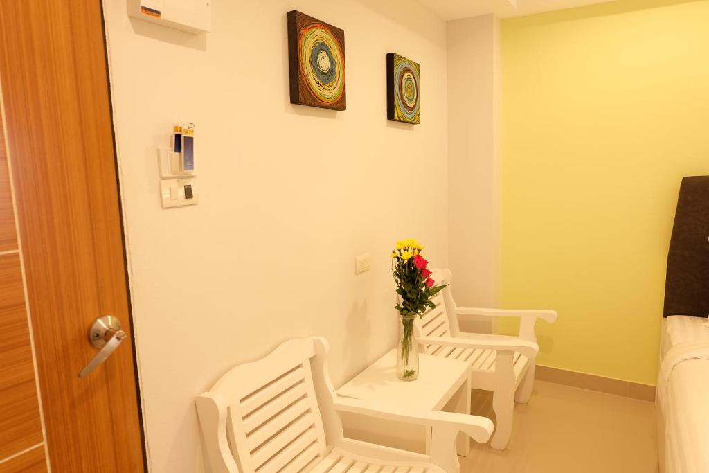TV a/nebo společenská místnost v ubytování Sunny Residence