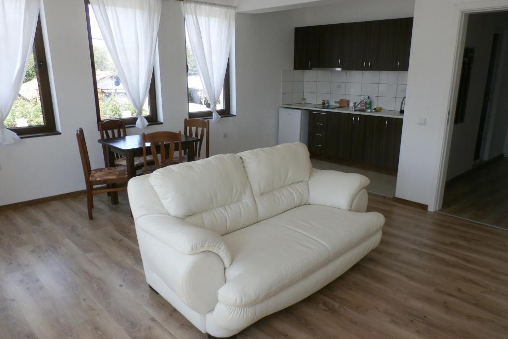 Aleksandrovo Apartments - Apartamento De Dos Dormitorios