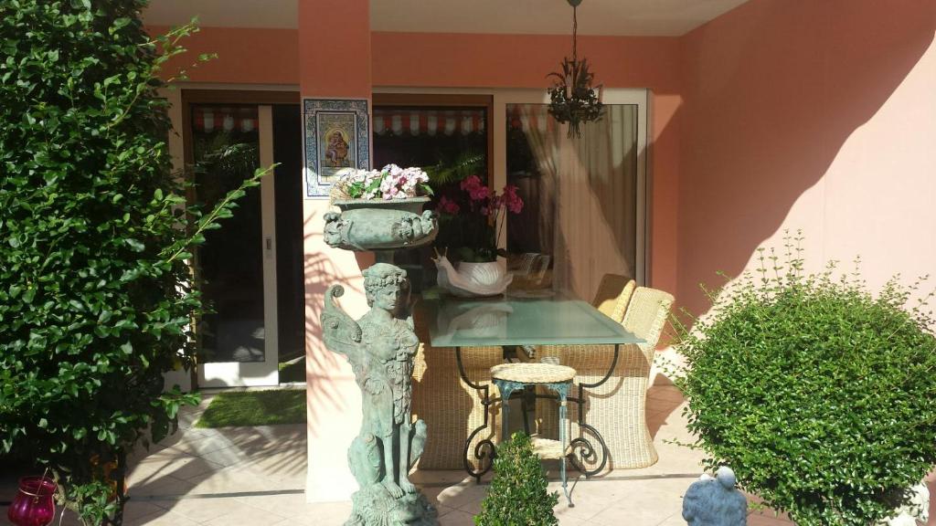 Fotografie z fotogalerie ubytování Residenza Giardino - Chez Antoinette v destinaci Ascona