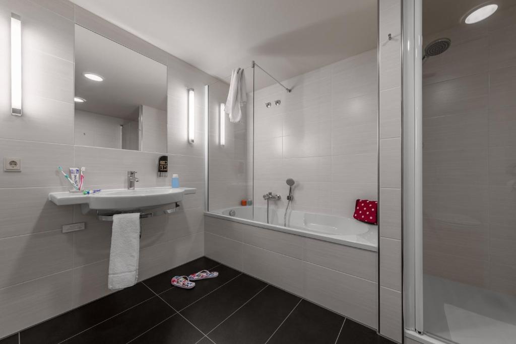 Serways Hotel Heiligenroth - Familienzimmer