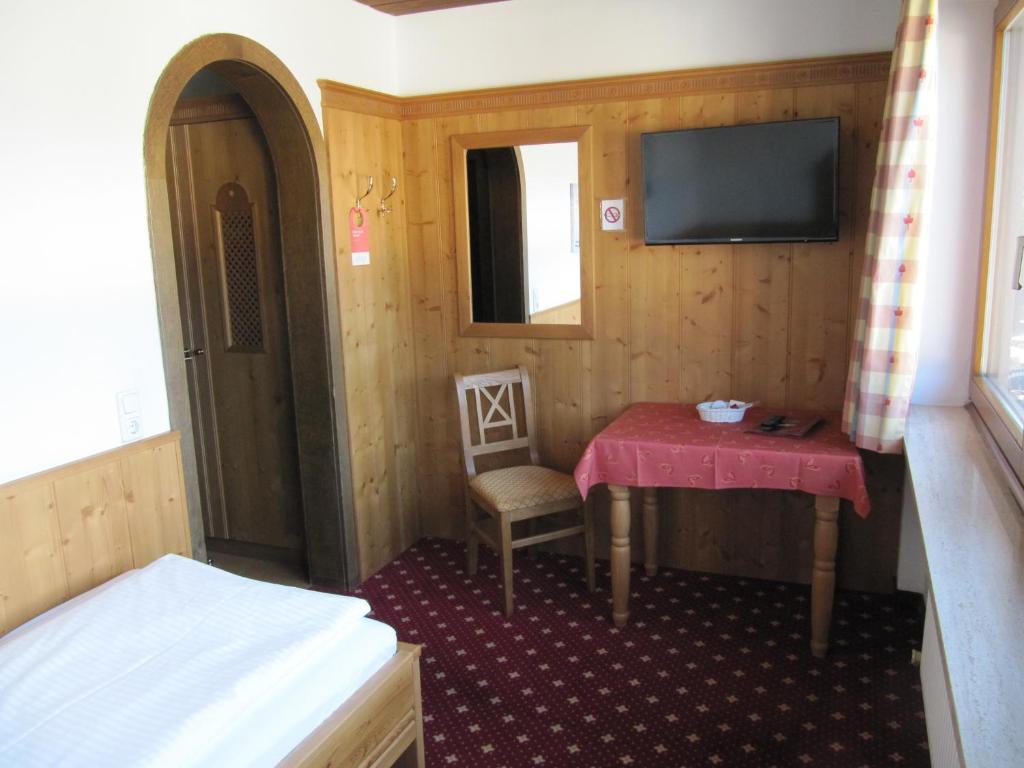 Postel nebo postele na pokoji v ubytování Hotel Bechlwirt