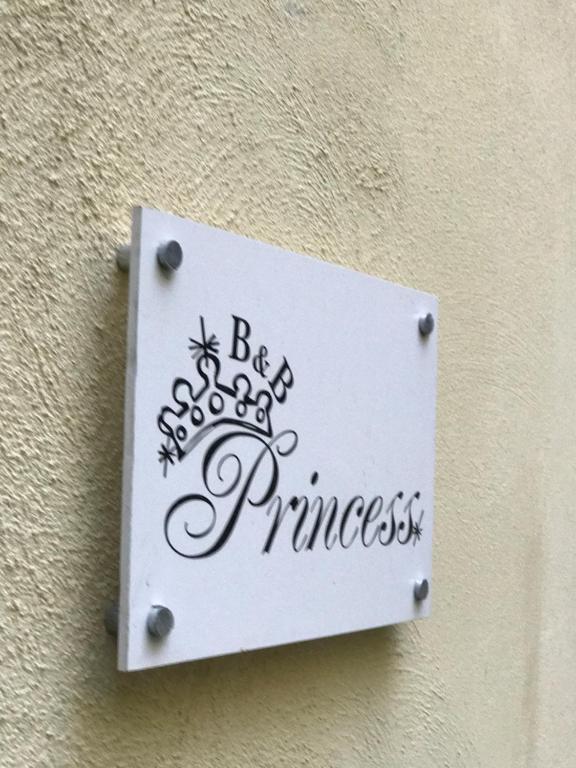 Certifikát, ocenenie alebo iný dokument vystavený v ubytovaní Princess B&B Frascati