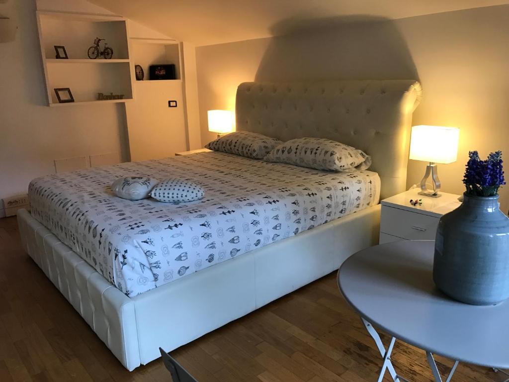 Posteľ alebo postele v izbe v ubytovaní Princess B&B Frascati