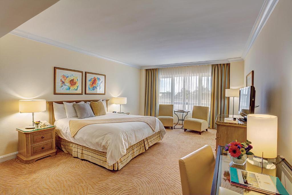 Sea View Hotel - 