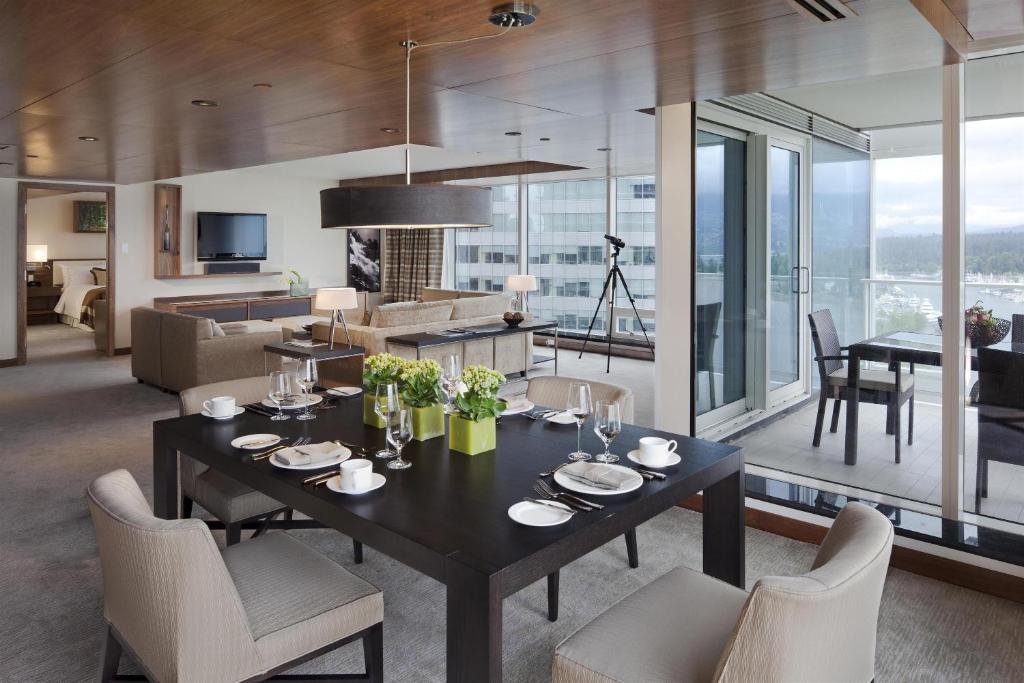 Fairmont Pacific Rim photo