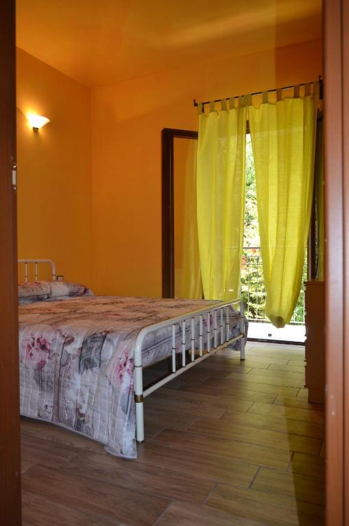 Agriturismo Monte Cesima - Habitación Doble Con Baño Privado
