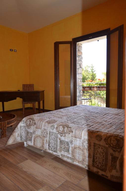 Agriturismo Monte Cesima - Habitación Doble Con Baño Privado