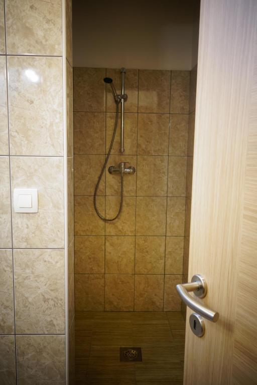 Vannituba majutusasutuses Ribiški dom Radeče