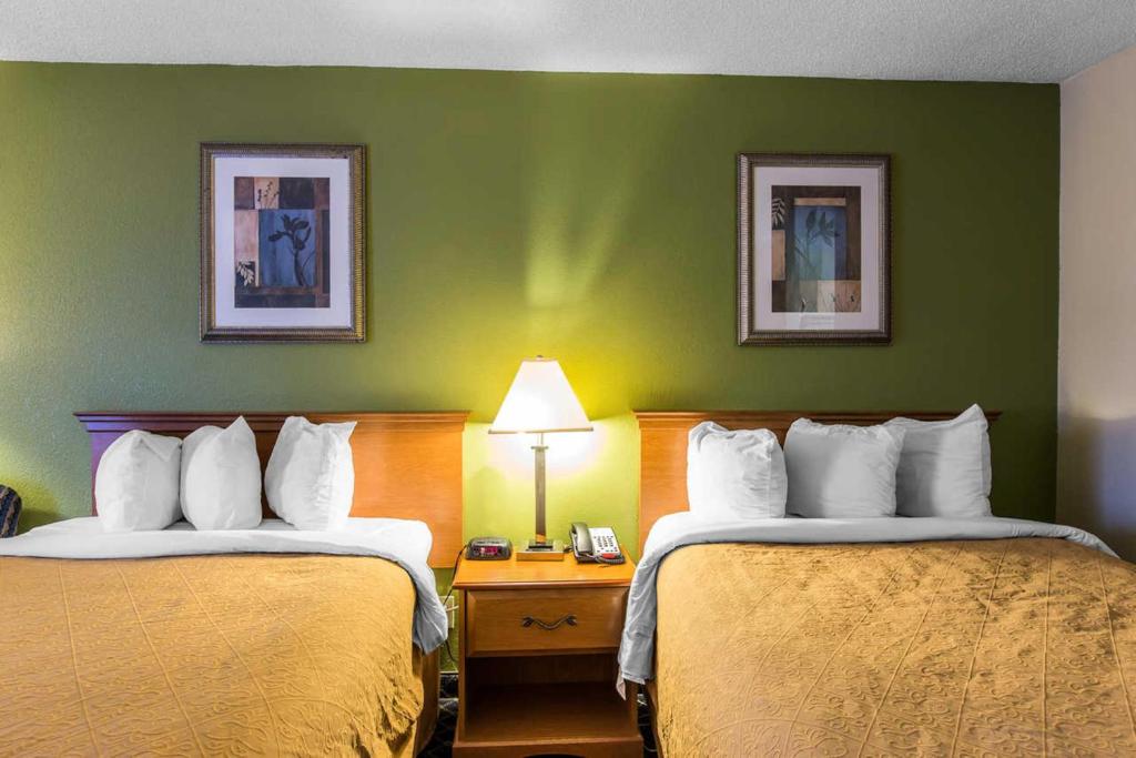 Quality Inn Midtown - 