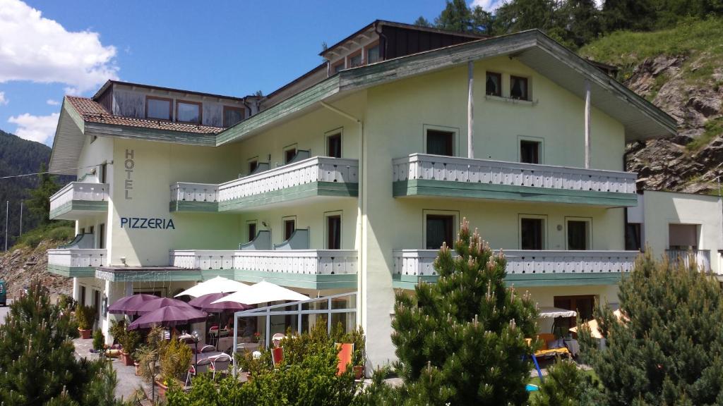 Nespecifikovaný výhled na hory nebo výhled na hory při pohledu z bed and breakfast