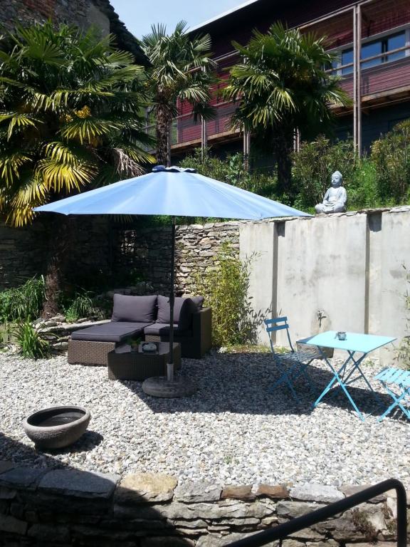 Aed väljaspool majutusasutust Casa Grillino
