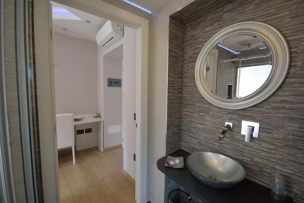 Koupelna v ubytování Albergo Ardesio Da Giorgio