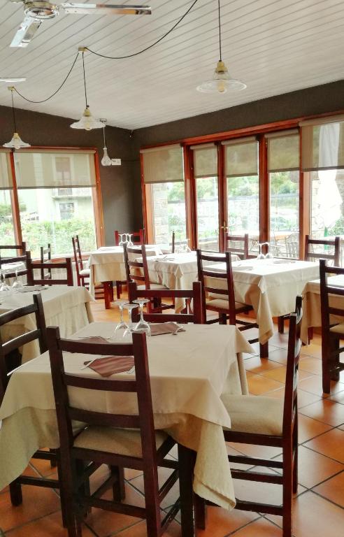 Restaurace v ubytování HostalTina