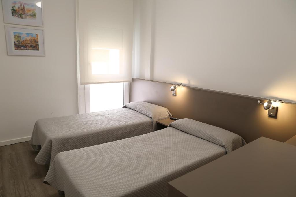 Hotel Alguer Camp Nou - Resim 20