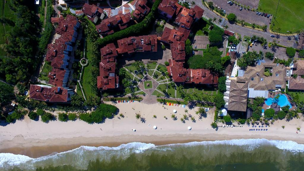  Apartamento pé na areia com vista do mar no Cond Costa Verde Tabatinga