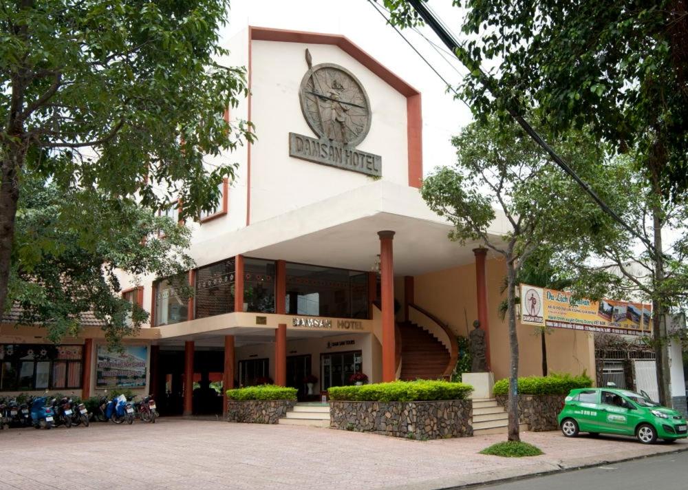 Dam San Hotel, Buôn Ma Thuột (giá cập nhật 2025)