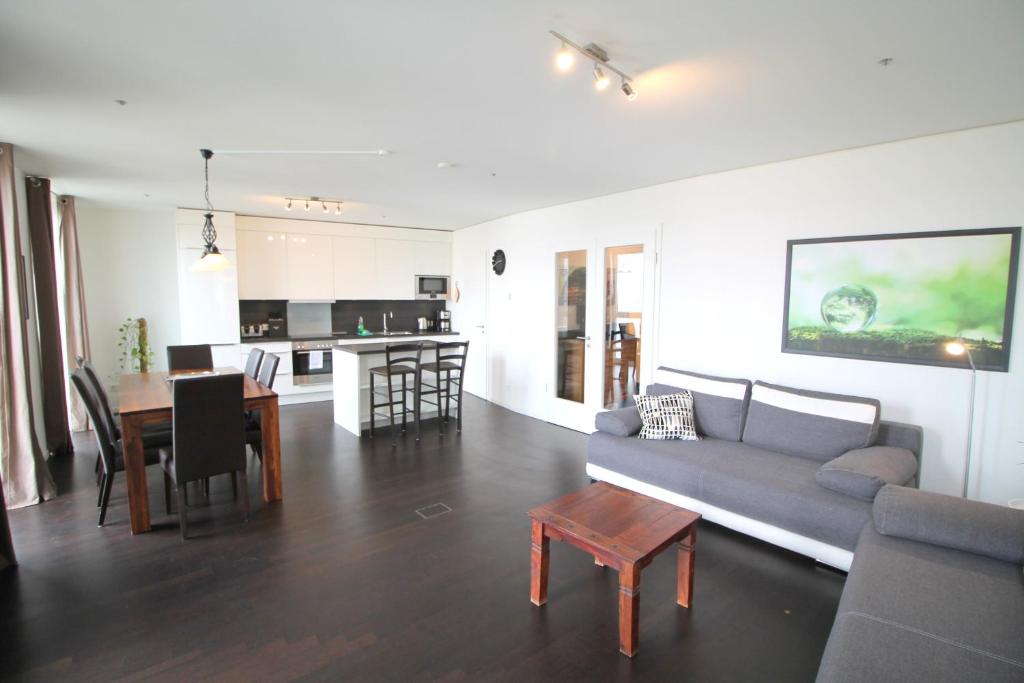 Holiday at Alexanderplatz Apartments - 2