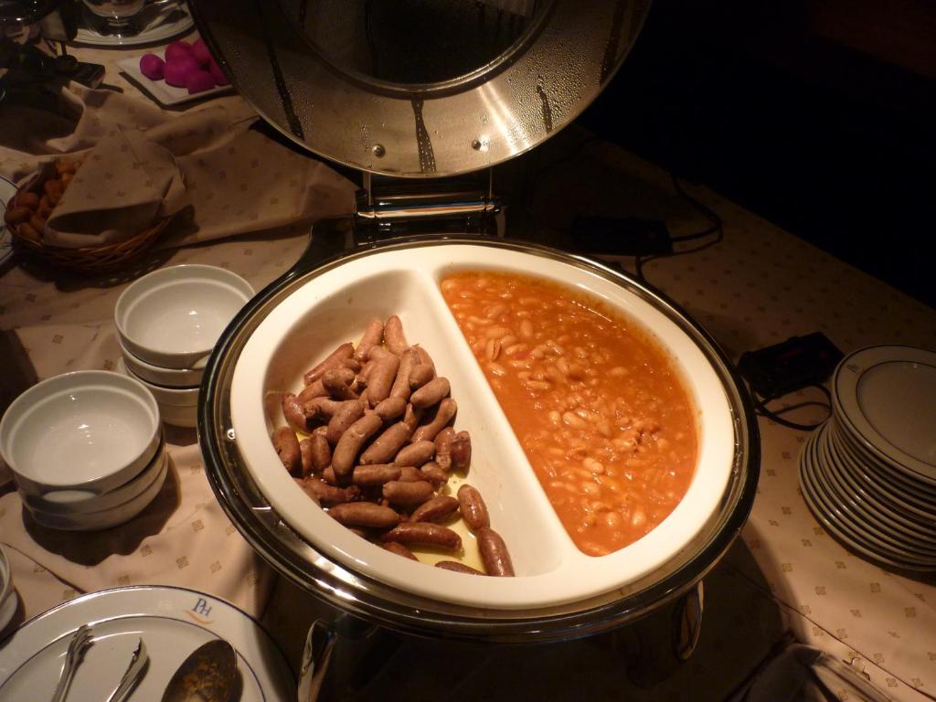 Jídlo v hotelu nebo okolí