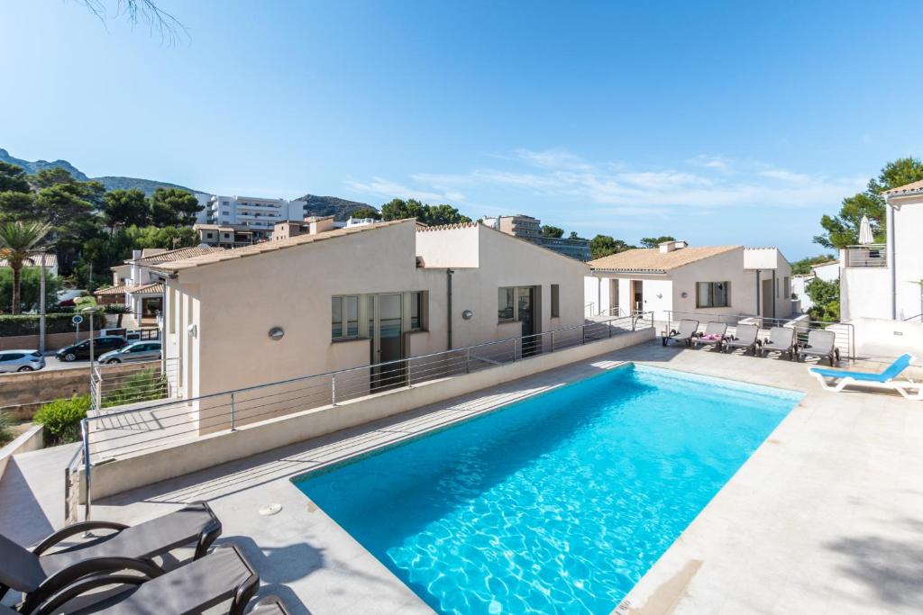 Molins 6 near the sea By homevillas360, Cala de Sant Vicenç ...