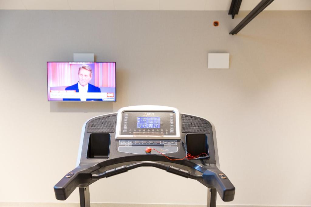 Fitness centrum a/nebo fitness zařízení v ubytování Hotel Den Berg