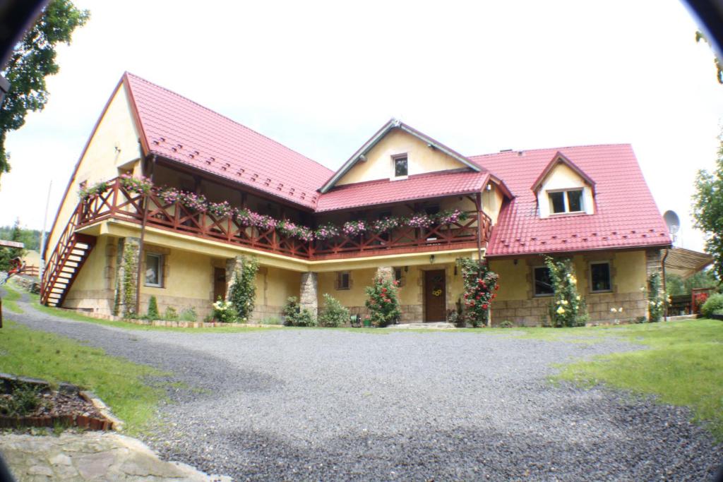 Budova, v ktorej sa ubytovanie bed & breakfast nachádza