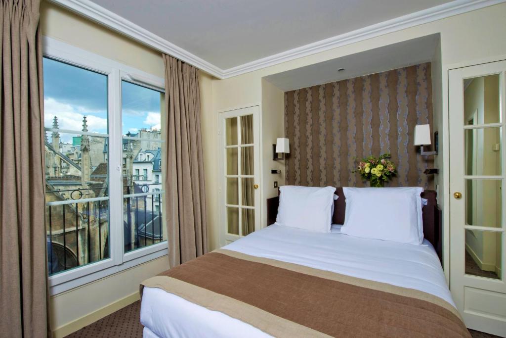 Hôtel Henri IV Rive Gauche - Resim 17