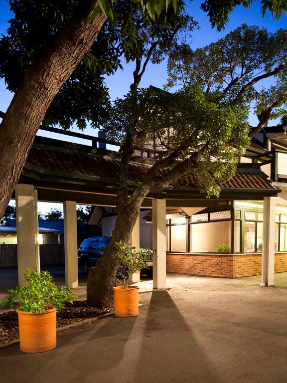 Champers Motor Inn - Resim 6