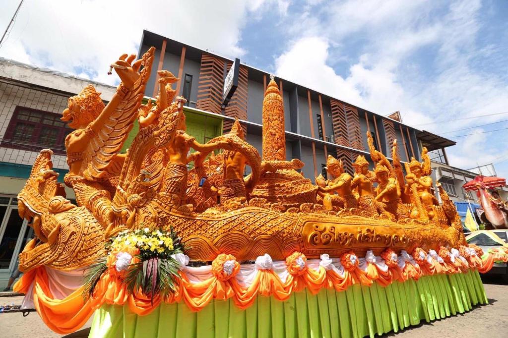 Fotografie z fotogalerie ubytování โรงแรมนางรอง v destinaci Nang Rong