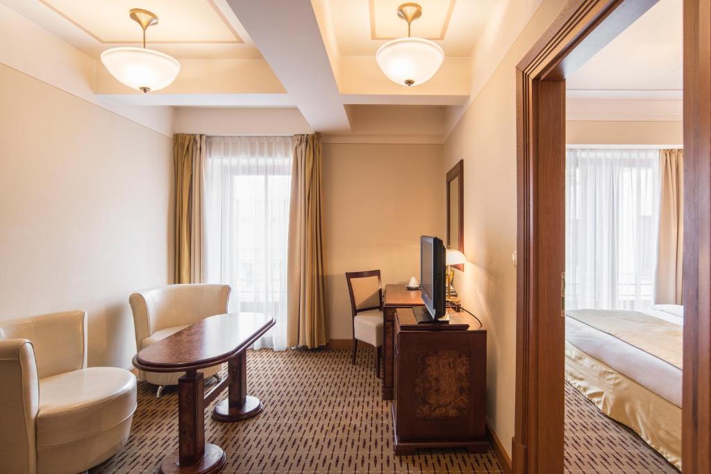 Majestic Plaza Hotel Prague - Resim 22