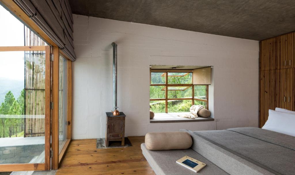 The Kumaon, Binsar (updated prices 2025)