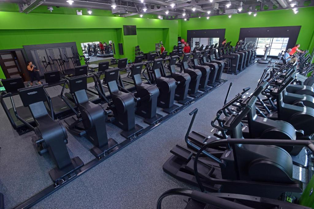 Fitness centrum a/nebo fitness zařízení v ubytování Village Hotel Solihull