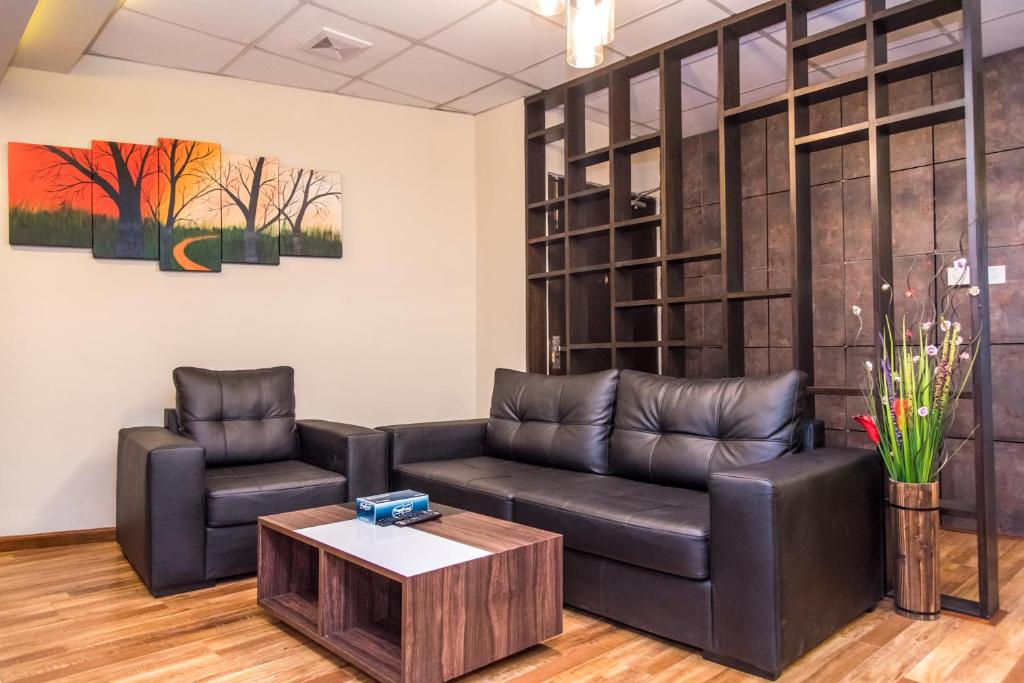 Classic Serviced Apartments - Apartamento De Tres Habitaciones