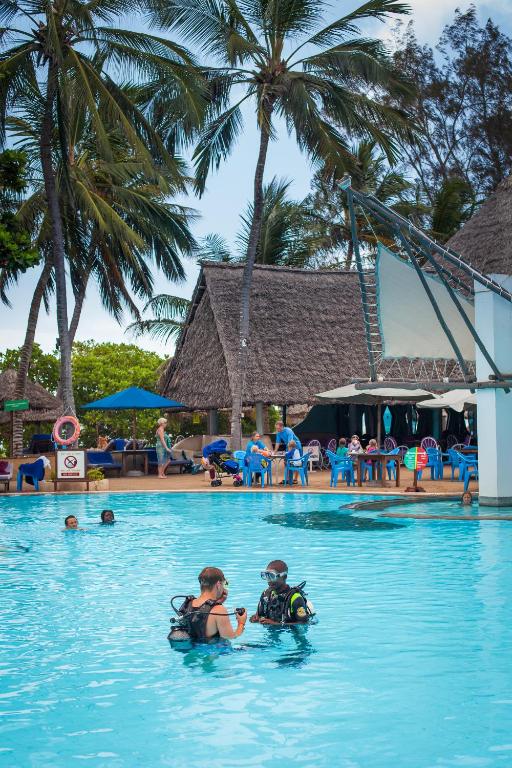 Bazén v ubytování Turtle Bay Beach Club- All Inclusive nebo v jeho okolí