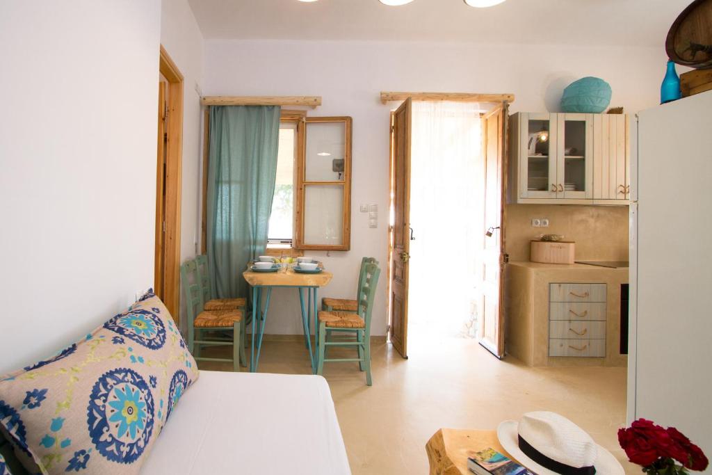 Część wypoczynkowa w obiekcie Mera Beachfront House - Falasarna
