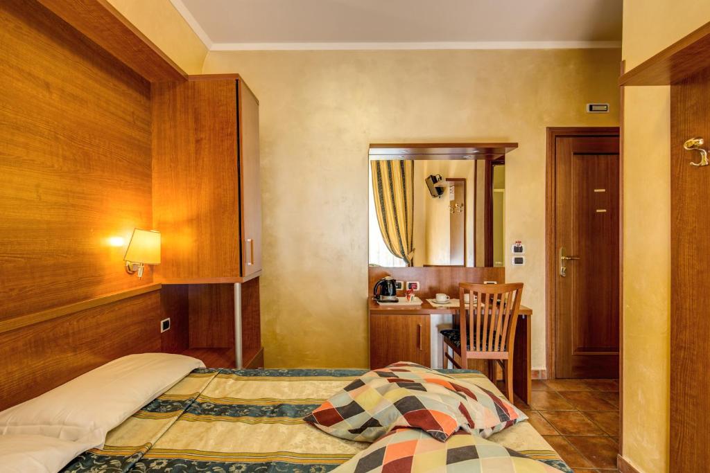 Hotel Maryelen - Resim 26