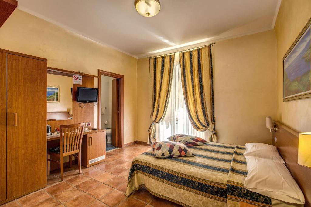 Hotel Maryelen - Resim 35