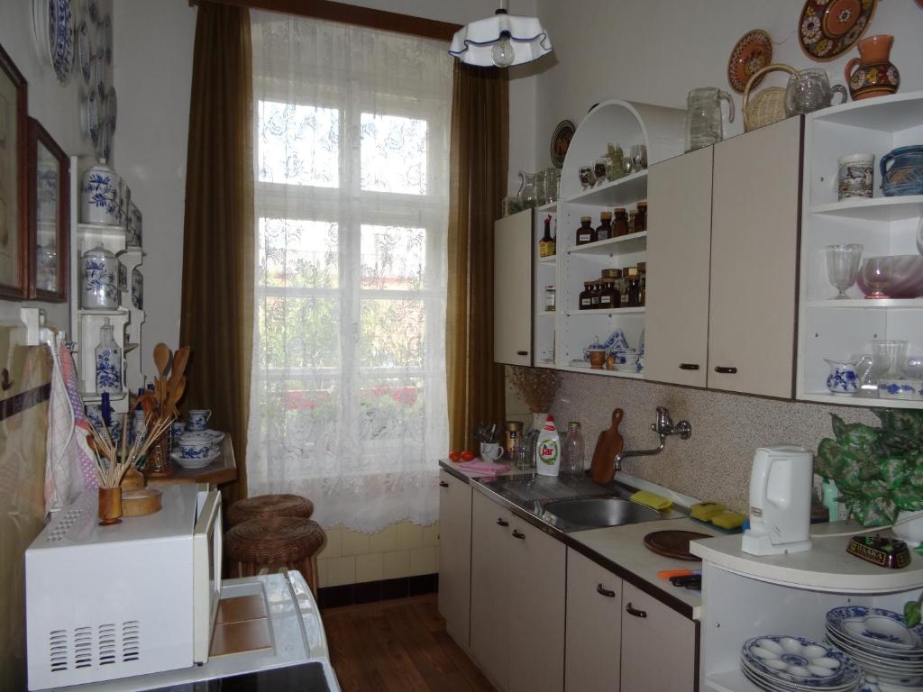 Kuchyň nebo kuchyňský kout v ubytování PrimaByt