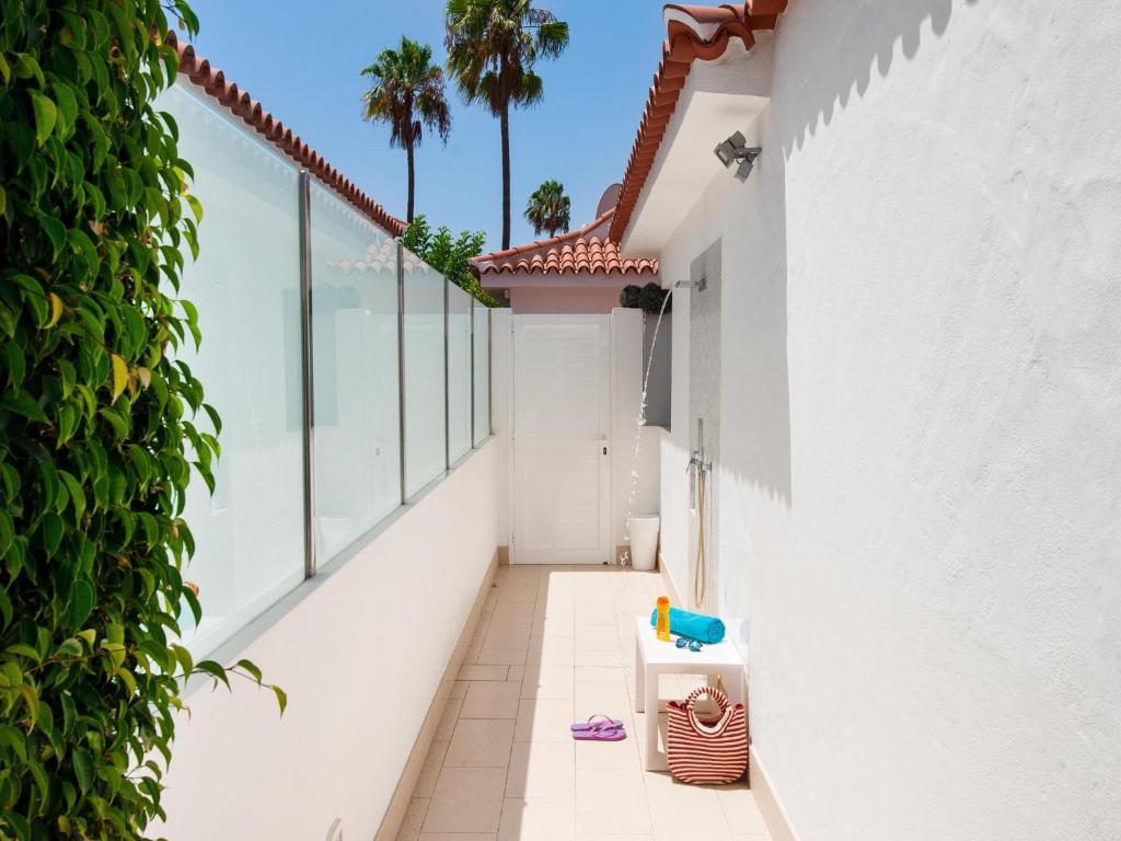 Balkón nebo terasa v ubytování Bungalow with terrace in Maspalomas DS50