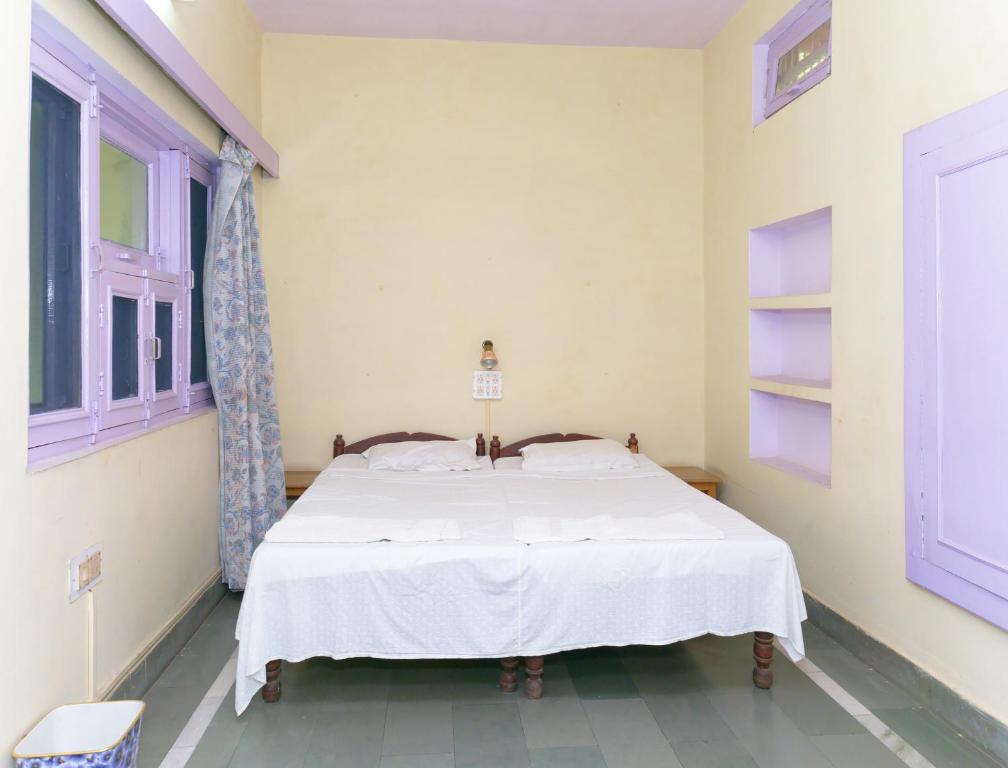 Jungle Lodge - Deluxe Double Room