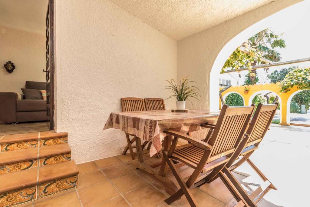 Fotografia z galérie ubytovania Empurialola -Casa con piscina en Empuriabrava-148 v destinácii Empuriabrava