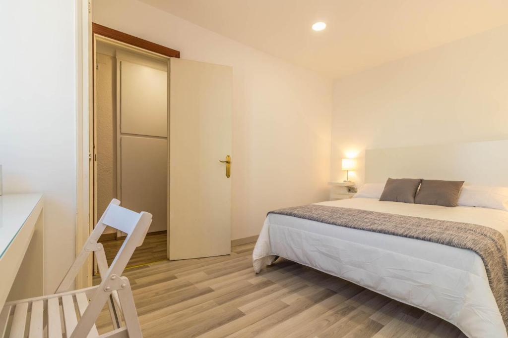 Fotografia z galérie ubytovania Empurialola -Casa con piscina en Empuriabrava-148 v destinácii Empuriabrava