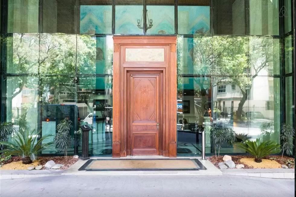  Tiffany's