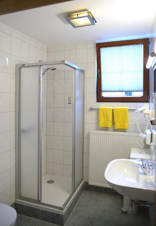 Koupelna v ubytování Landgasthof Buchner